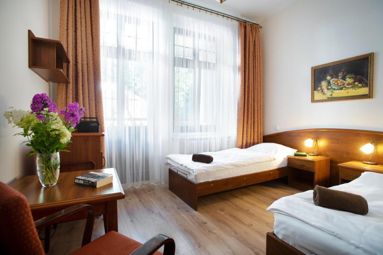 Hotel Moniuszko à Duszniki Zdrój Extérieur photo